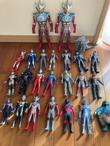ソフビ(仮面ライダー／ウルトラマン／戦隊ヒーロー)