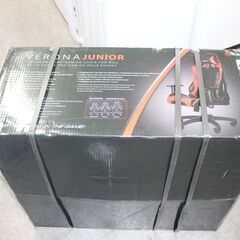 ★特別価格  「未開封」値下げ★ゲーミングチェアArozzi verona Junior ★大田区、品川区 配送無料★店頭取引歓迎の画像
