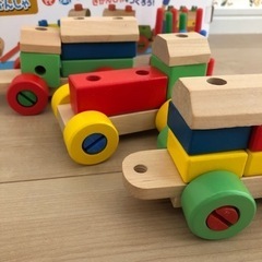 BIG 木のコロコロきかんしゃ warm timbers 車の画像