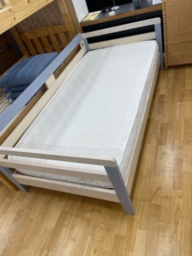 枠組み＋マットセット！★シングルベッド★近隣配送•設置可能！
