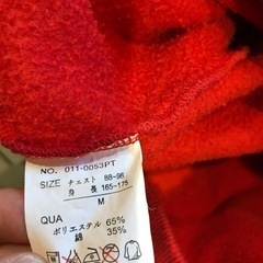 【レディースフード付きパーカー　ホームクリーニング済み　暖かいです。の画像
