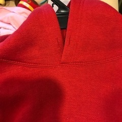 【レディースフード付きパーカー　ホームクリーニング済み　暖かいです。の画像