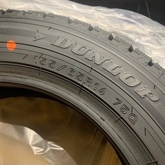 新品スタッドレス3本の画像