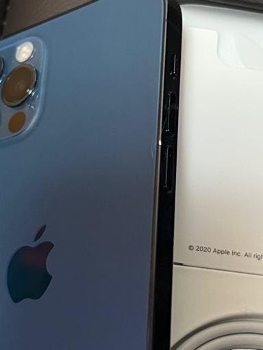 値下げしました！iPhone12pro 256gb simフリー　使用半年！