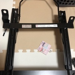 ブリットシートレール32.33.34の画像