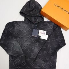 LOUISVUITTON　ルイヴィトン　2054 フーディ3Dモ...