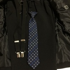 スーツ★130cm★美品です！の画像