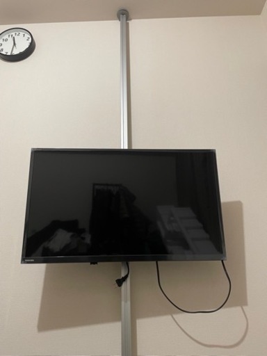 東芝 TOSHIBA 32S22H、つっぱり棒テレビ取付セット