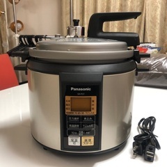 2010年製 Panasonicパナソニック マイコン電気圧力なべ 「SR-P37」の画像