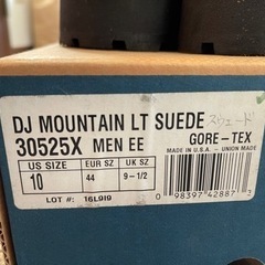 ダナーマウンテンライト　新品　スウェード　ブラウン　ゴアテックス　28cmの画像