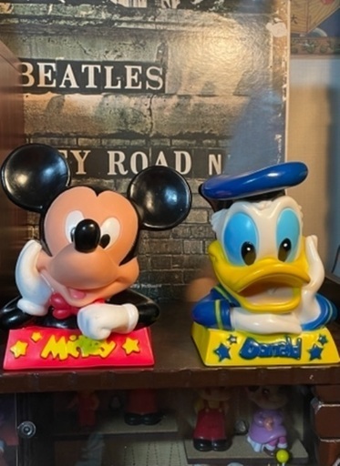 レトロなミッキーとドナルドの貯金箱☆