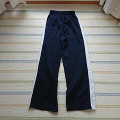 ナイキ パンツ  S  ジャージの画像