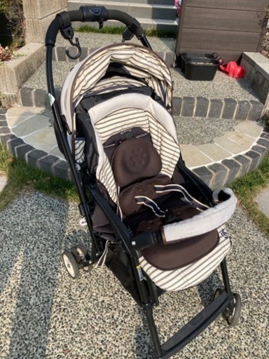 ベビーカー【combi】