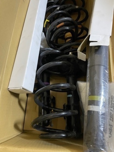 30アルファード　純正サス