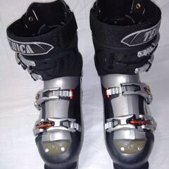 《値下げしました》TECNICA社製スキーブーツVENTOxtで...