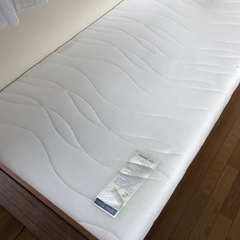 木製シングルベッド、フォームシングルマットレスの画像