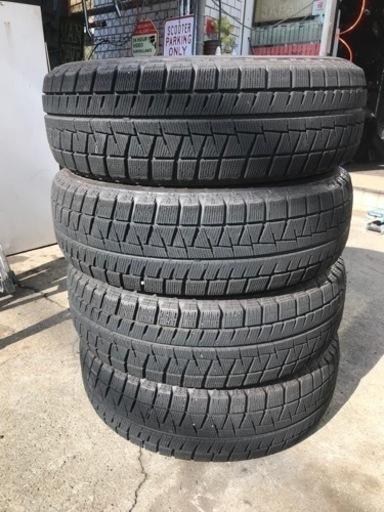 ブリザック　スタッドレスタイヤ