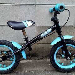 AVIGO ストライダー 
