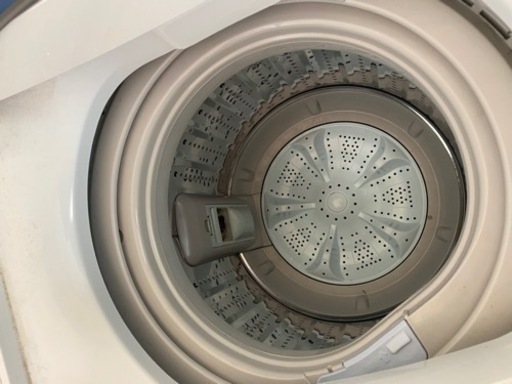 1年弱程しか使ってない洗濯機です。