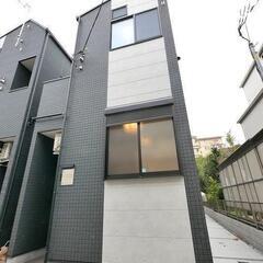 都営三田線　西高島平/ロフト付き新築デザイナーズアパート/バスト...