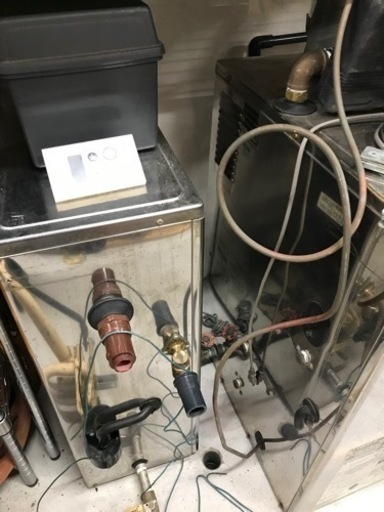 【中古】長府製作所 石油給湯器 IBF-3865SG