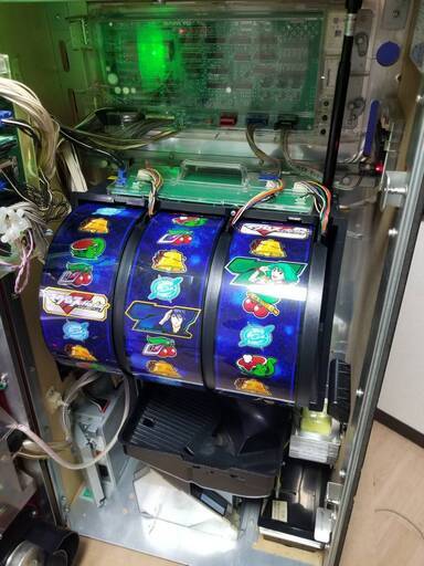 パチスロ マクロスフロンティア はじまりの歌、銀河に響け！◆コイン不要機