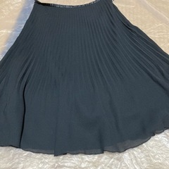 プリーツスカート　黒の画像