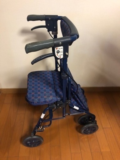 手押し車　シルバーカー