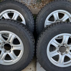 ブリヂストン265/65R17スタッドレスタイヤホイル付き　