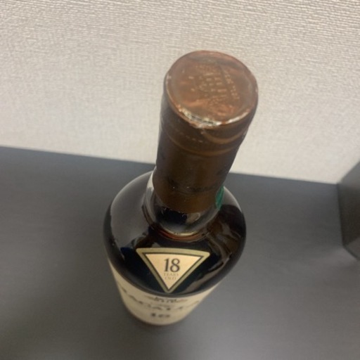 マッカラン18年 1995年蒸留　700ml   未開封　箱なし