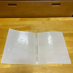 【美品】Ｂ５・26穴　バインダーの画像