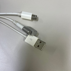 Apple cinema display 24インチの画像