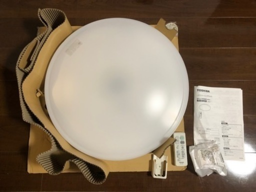 LED シーリングライト　東芝