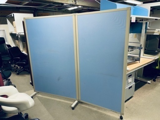 2つ折りパーテーション