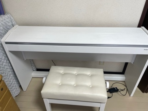 Roland  電子ピアノ