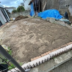福岡県大野城市にて庭残土処分、廃材撤去処分作業の画像
