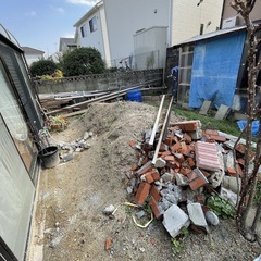 福岡県大野城市にて庭残土処分、廃材撤去処分作業 - 便利屋