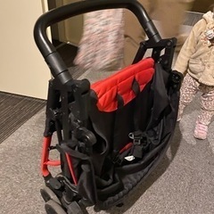 B型ベビーカーの画像