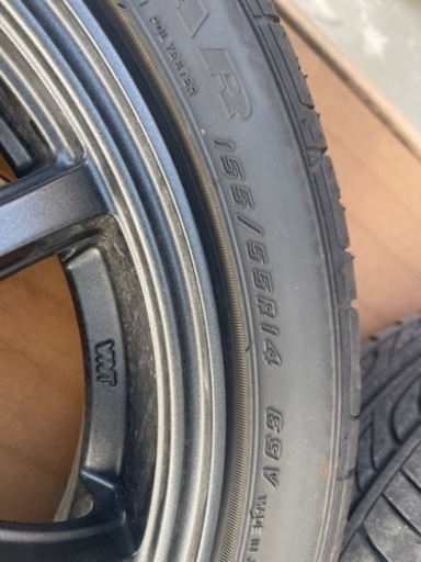 夏タイヤ、アルミ4本セット　ガンメタリック　155/55R14