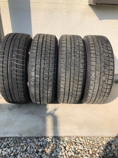 スタットレスタイヤ215/60R16 4本