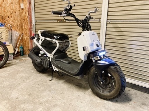 ホンダ　ズーマー　カスタム　白　配送可能　支払いは現金or振り込みも可能