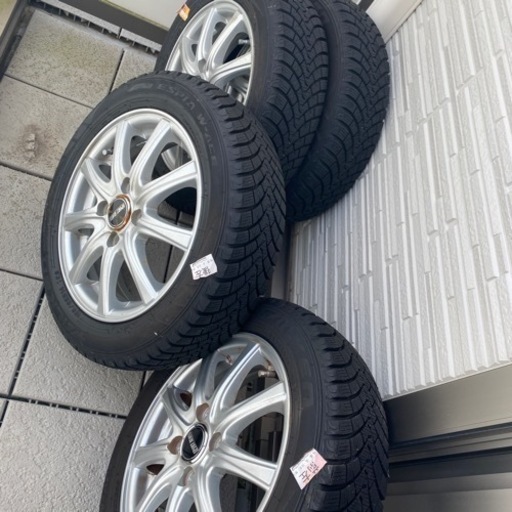 スタッドレスタイヤ　タント　軽