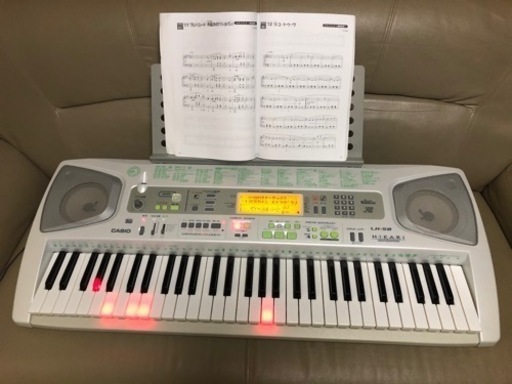 CASIO  光ナビゲーション　キーボード　LK-58