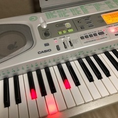 CASIO  光ナビゲーション　キーボード　LK-58の画像