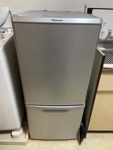 Panasonic 冷蔵庫2ドア NR-B147W シルバー 東京都 引取り可 中古美品