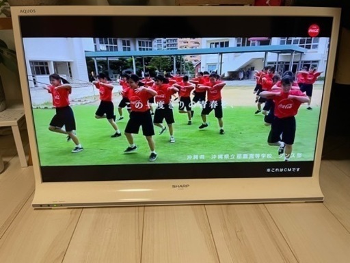 テレビ　TV SHARP AQUOS 32V型ワイド　　ホワイト