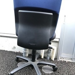 ★ オカムラ ★のオフィスデスクチェアーの画像