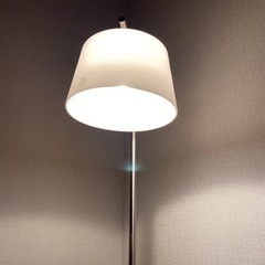 ACTUS 購入 高級フロアライト　スタンドライト　間接照明　アクタスの画像