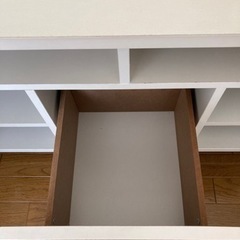 テレビボード　白色の画像