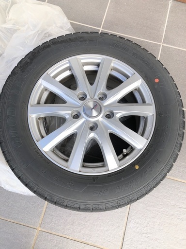 お取引き決定）195/65R15 スタッドレスタイヤ ホイールセット  ４本